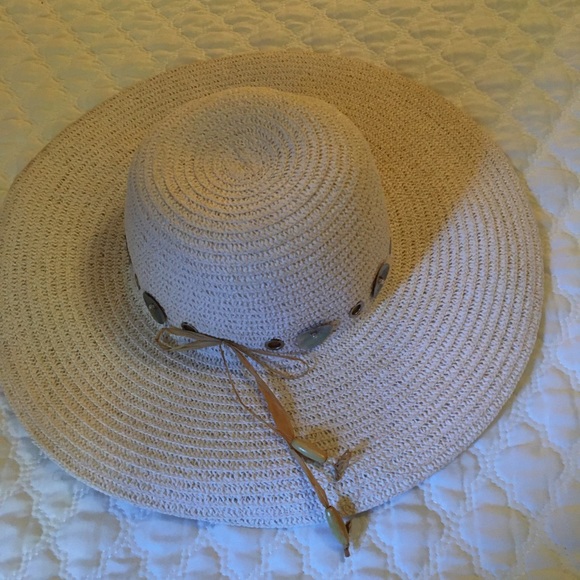 Sun Hat purchased at Chimney Rock, NC - Picture 5 of 5